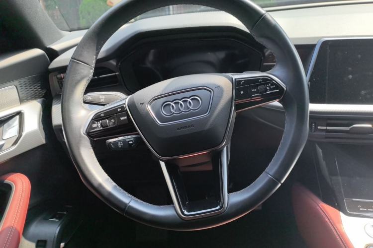 Used Audi Q6 2024 50 TFSI quattro Black Warrior Edition 6-seater Steering Wheel