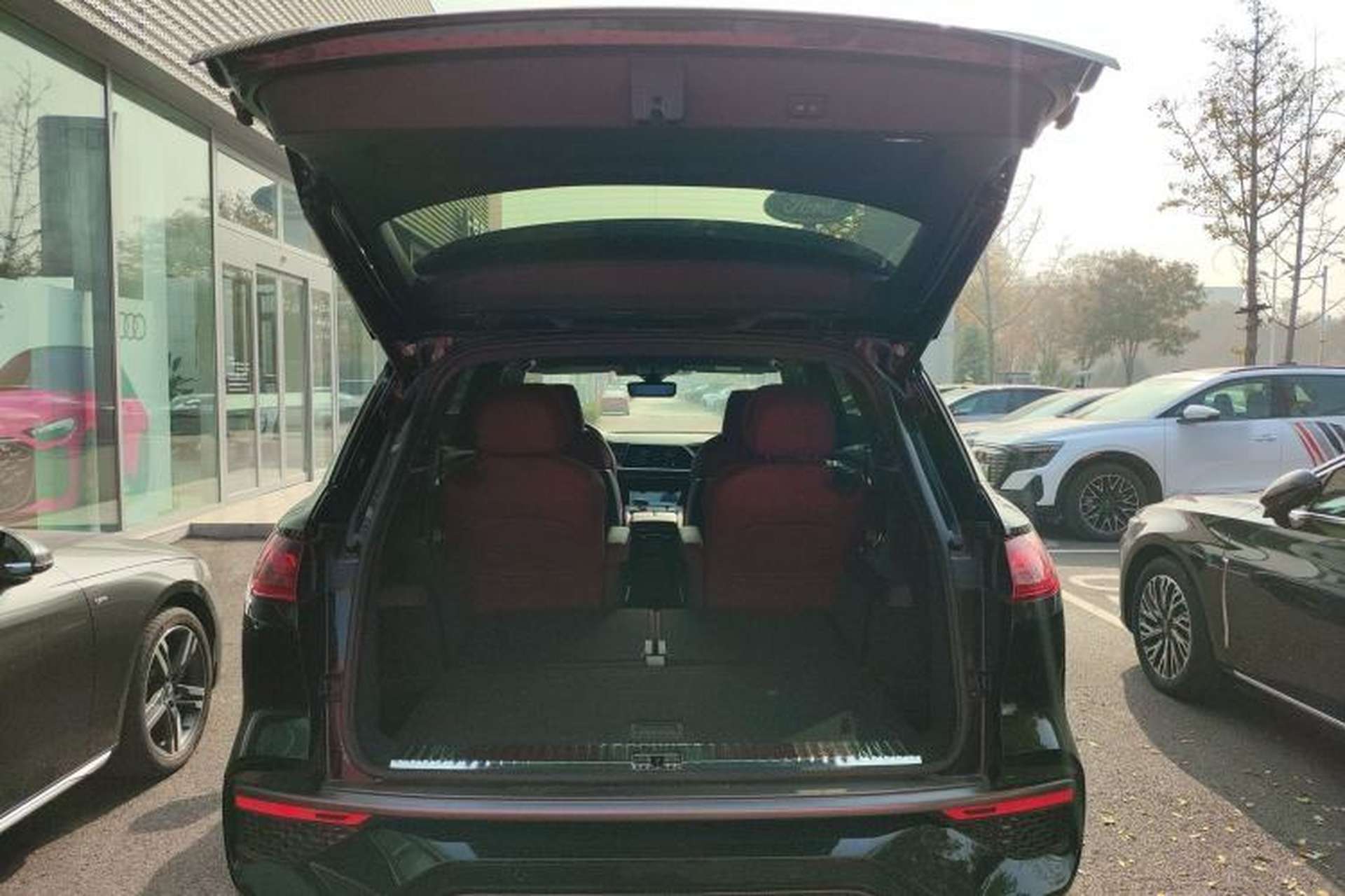 Used Audi Q6 2024 45 TFSI quattro Black Warrior Edition 6 Seats Trunk