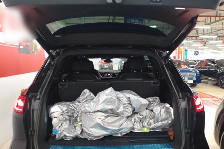 Used Audi Q6 2024 50 TFSI quattro Black Warrior Edition 6-seater Trunk