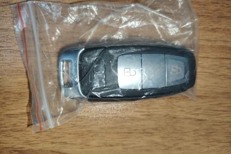 Used Audi Q6 2024 45 TFSI quattro Qiyun Edition Yulin Package 6 seats Vehicle Key