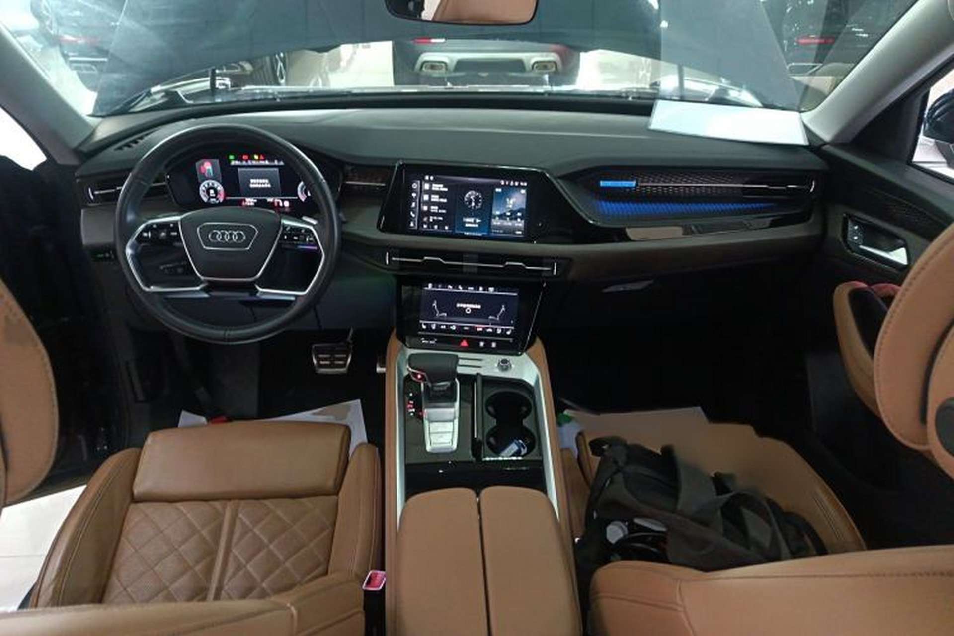 Used Audi Q6 2024 45 TFSI quattro Qiyun Edition Yulin Package 6 seats Interior 2