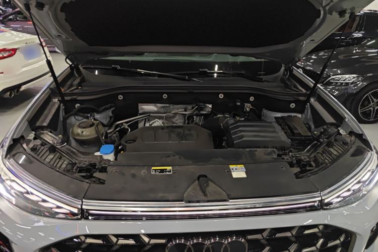 Used Audi Q6 2024 45 TFSI quattro Qiyun Edition Yulin Package 7 Seats Engine Bay