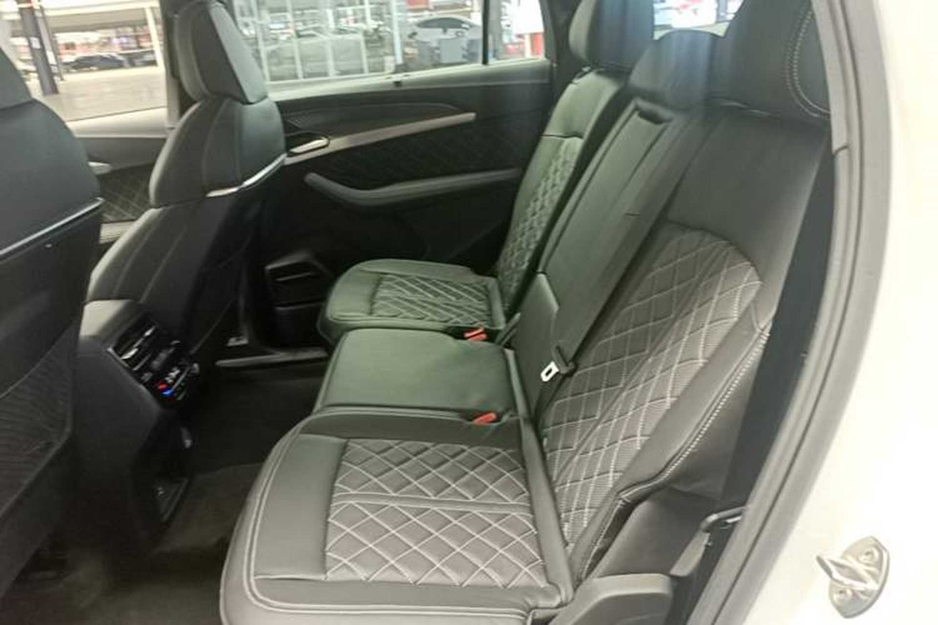 Used Audi Q6 2024 45 TFSI quattro Qiyun Edition Flying Rider Package 7-seater Left Rear Seat