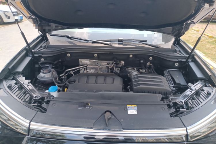 Used Audi Q6 2025 40 TFSI quattro Commemorative Edition Yulin Package 7 Seats Engine Bay