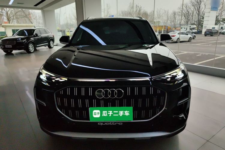 Used Audi Q6 2025 40 TFSI quattro Commemorative Edition Yulin Package 7 Seats Front