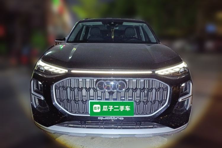 Used Audi Q6 2025 40 TFSI quattro Commemorative Edition Yulin Package 7 Seats Front
