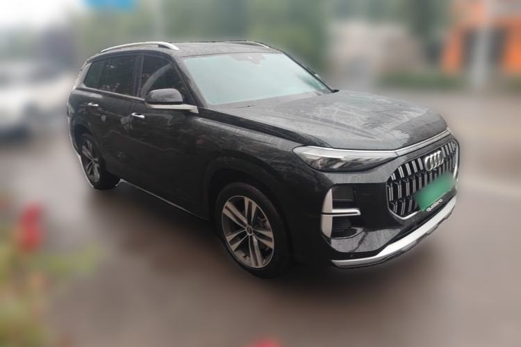 Used Audi Q6 2025 40 TFSI quattro Commemorative Edition Yulin Package 7 Seats Front Right 45 Deg
