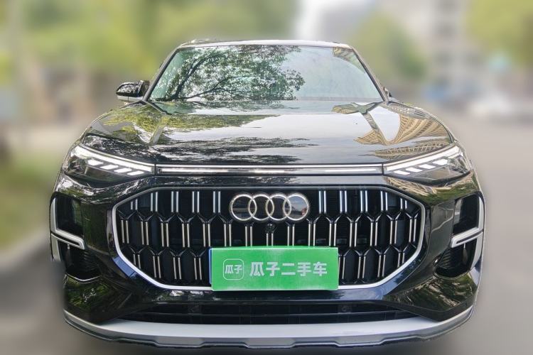 Used Audi Q6 2025 40 TFSI quattro Commemorative Edition Yulin Package 7 Seats Front