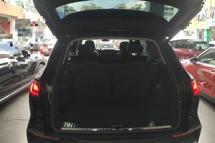 Used Audi Q6 2025 40 TFSI quattro Commemorative Edition Yulin Package 7 Seats Trunk