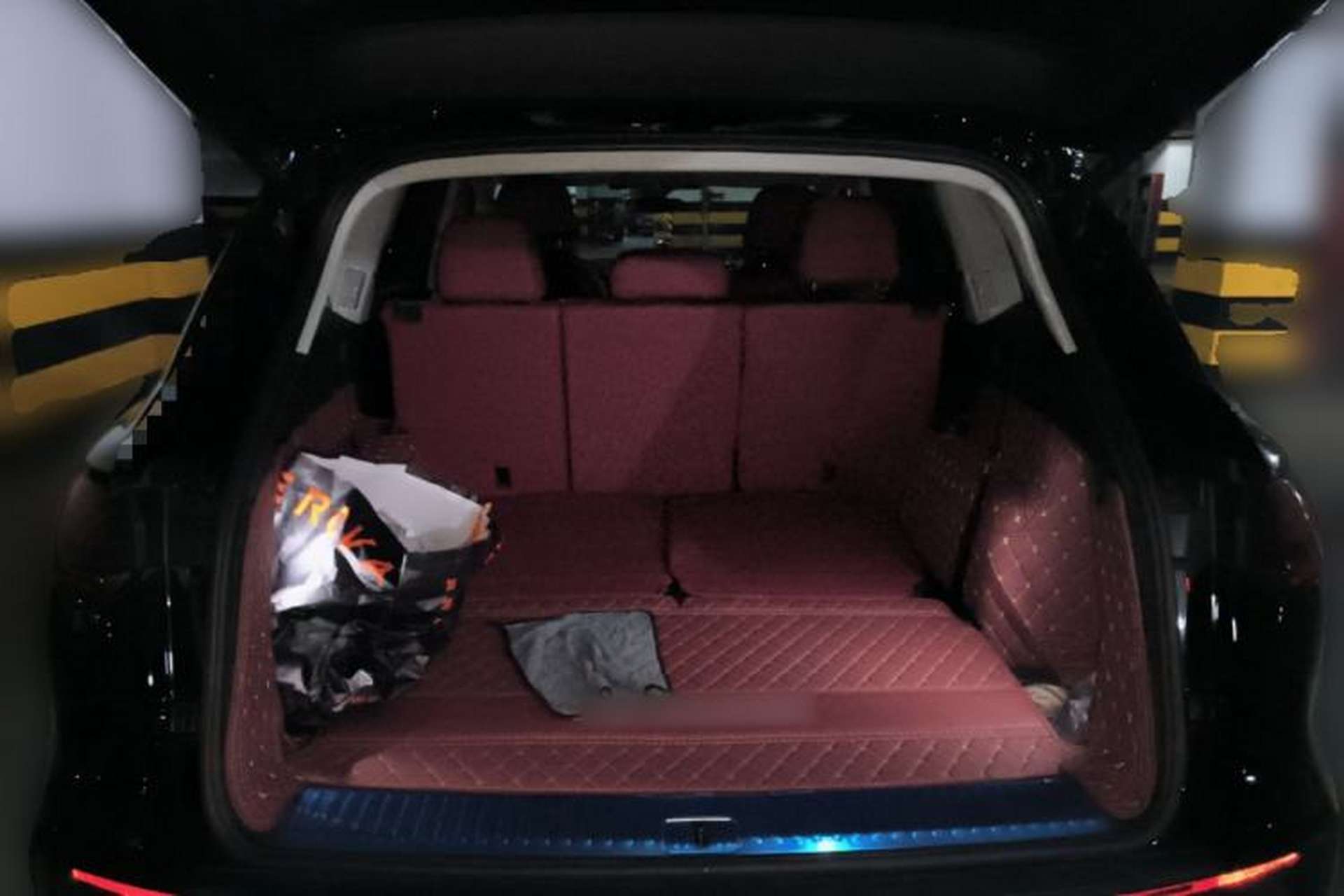 Used Audi Q6 2025 40 TFSI quattro Commemorative Edition Yulin Package 7 Seats Trunk