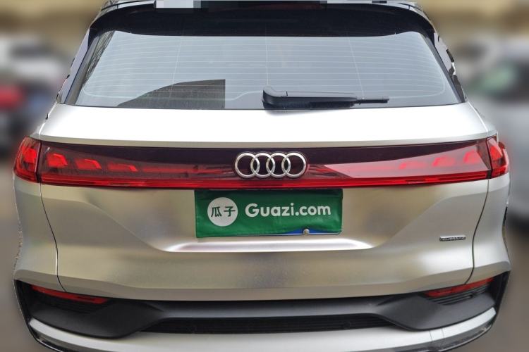 Used Audi Q6 2025 40 TFSI quattro Commemorative Edition Yulin Package 7 Seats Rear