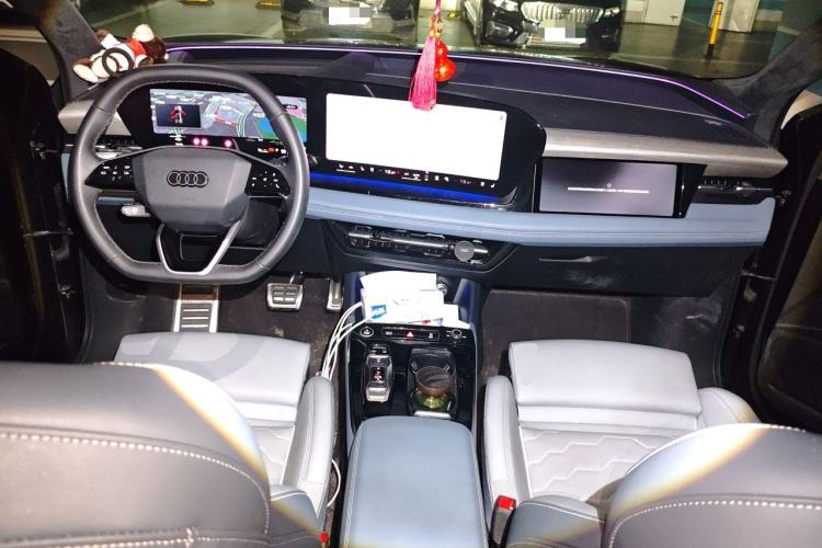 Used Audi Q6L e-tron 2026 Ultra-Long Range Edition Center Console