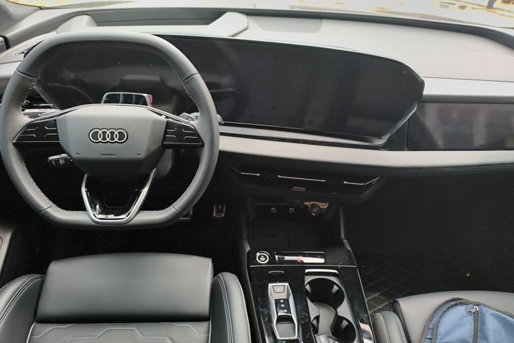 Used Audi Q6L e-tron 2026 Ultra-Long Range Edition Center Console