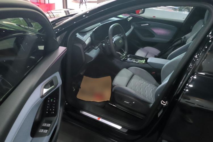 Used Audi Q6L e-tron 2026 First Launch Navigation Edition Driver Seat
