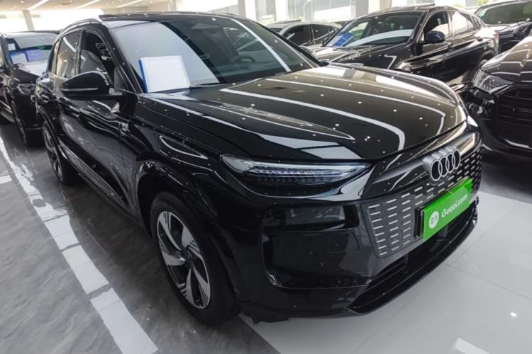 Used Audi Q6L e-tron 2026 Ultra-Long Range Edition Front Right 45 Deg