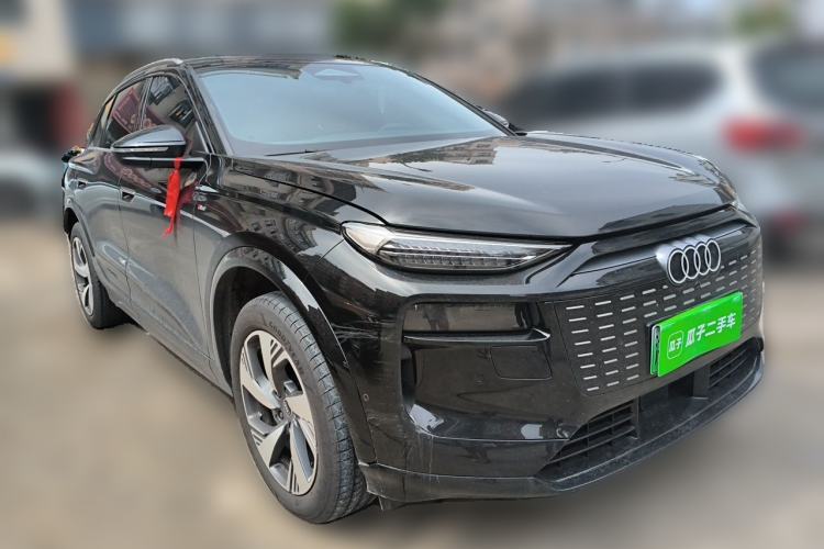 Used Audi Q6L e-tron 2026 Ultra-Long Range Edition Front Right 45 Deg