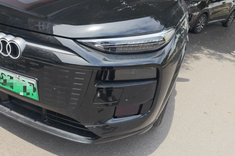 Used Audi Q6L e-tron 2026 First Launch Navigation Edition Left Front Headlight