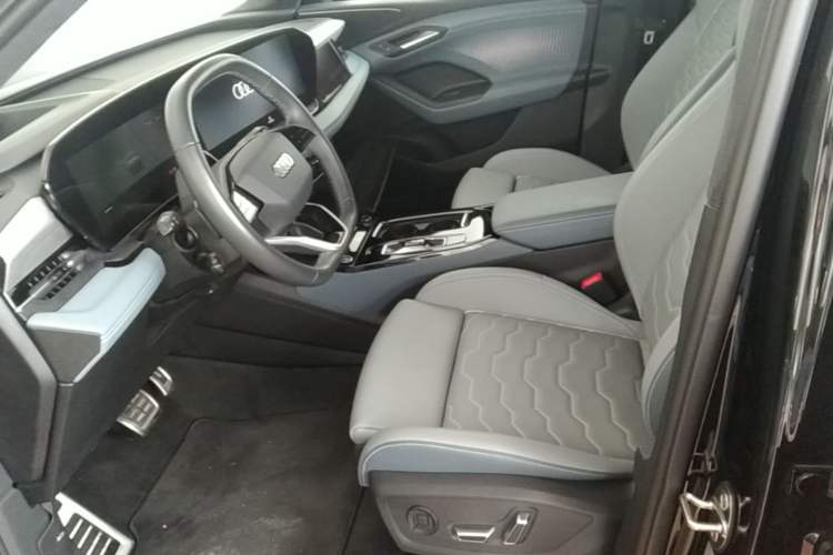 Used Audi Q6L e-tron 2026 First Launch Navigation Edition Left Front Seat