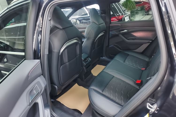 Used Audi Q6L e-tron 2026 Ultra-Long Range Edition Left Rear Seat