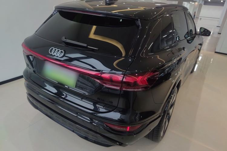 Used Audi Q6L e-tron 2026 First Launch Navigation Edition Rear Right 45 Deg