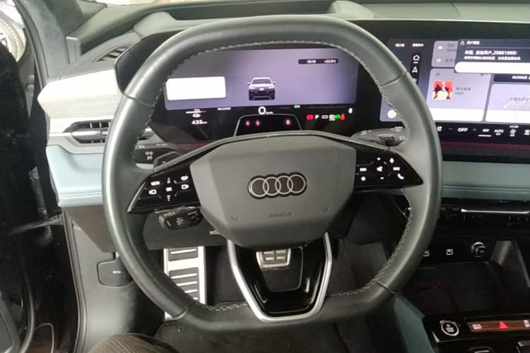 Used Audi Q6L e-tron 2026 First Launch Navigation Edition Steering Wheel