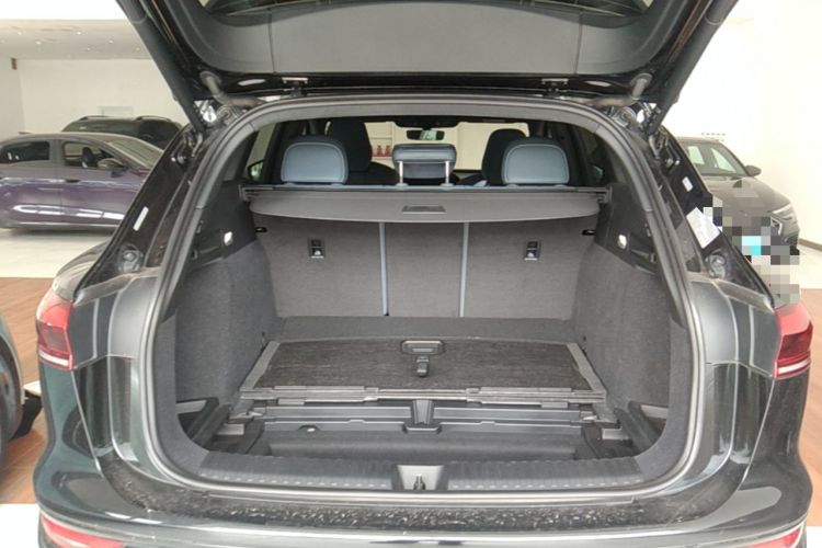 Used Audi Q6L e-tron 2026 First Launch Navigation Edition Trunk