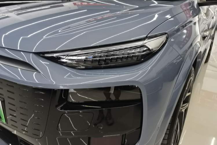 Used Audi Q6L e-tron 2026 First Launch Navigation Edition Left Front Headlight