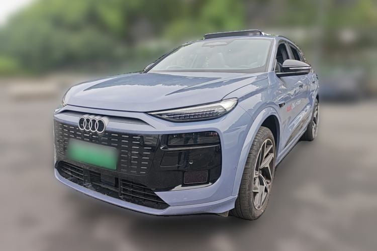 Audi Q6L e-tron 2026 First Launch Navigation Edition