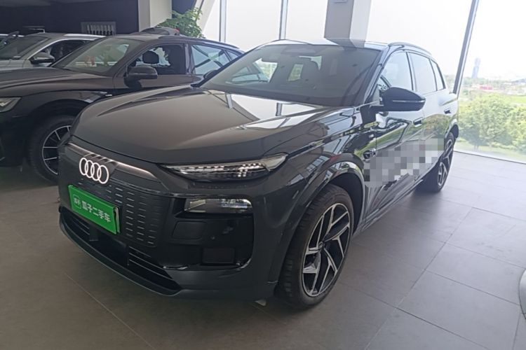 Used Audi Q6L e-tron 2026 First Launch Navigation Edition Guazi used car, China used car export, Used car for sale, Used cars, Cheapest cars for sale