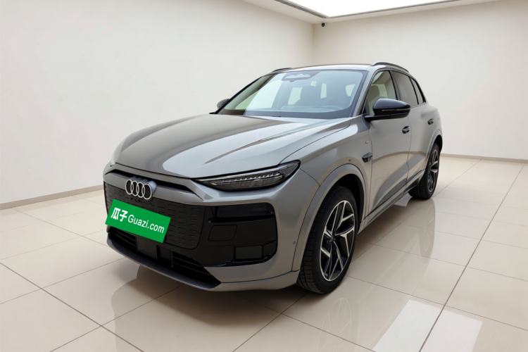 Audi Q6L e-tron 2026 First Launch Navigation Edition