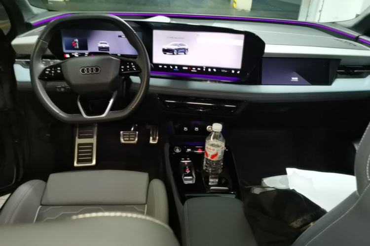 Used Audi Q6L e-tron 2026 First Launch Navigation Edition Center Console