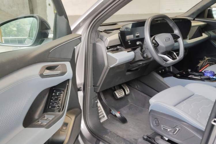 Used Audi Q6L e-tron 2026 First Launch Navigation Edition Driver Seat