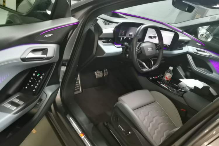 Used Audi Q6L e-tron 2026 First Launch Navigation Edition Driver Seat