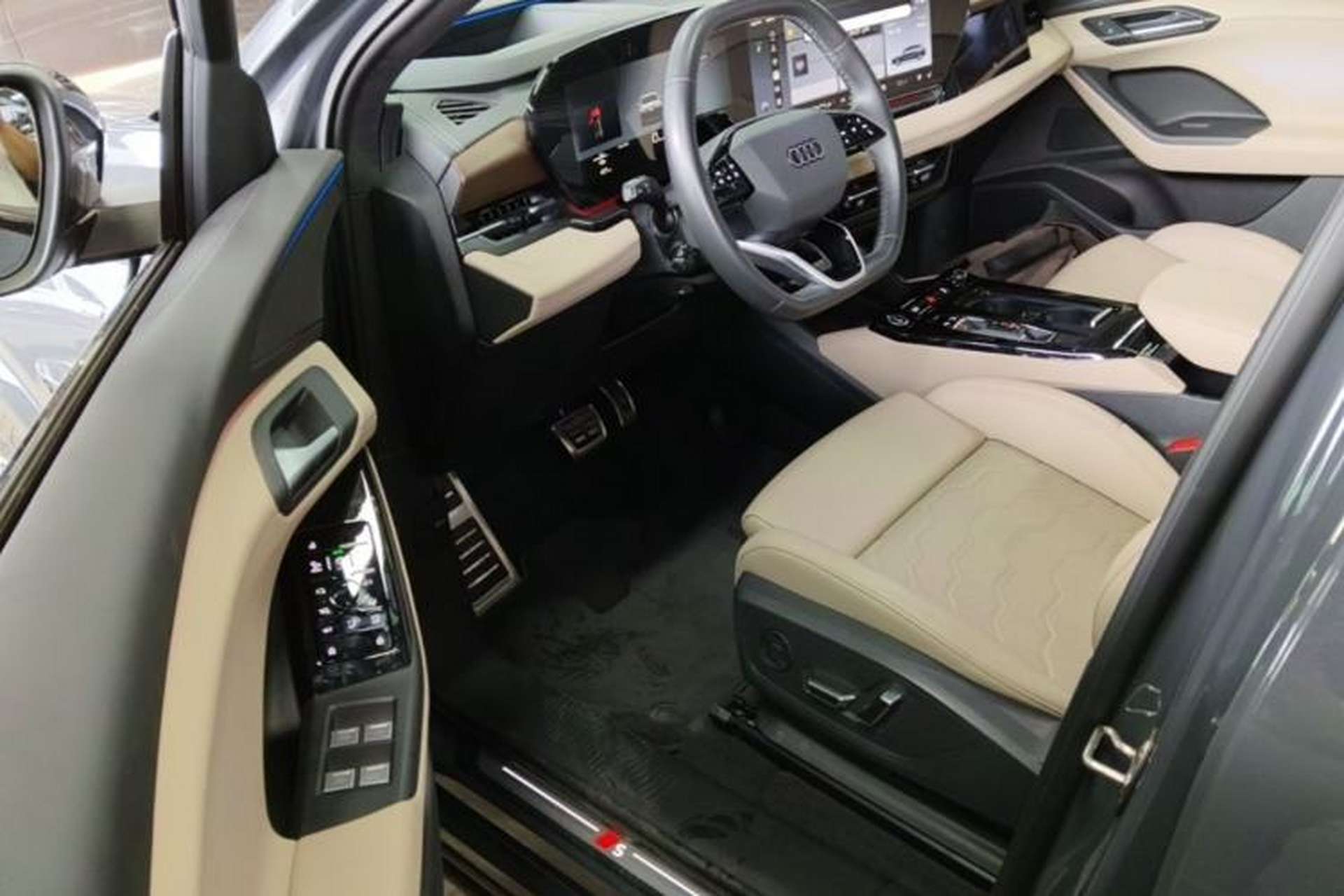 Used Audi Q6L e-tron 2026 First Launch Navigation Edition Driver Seat