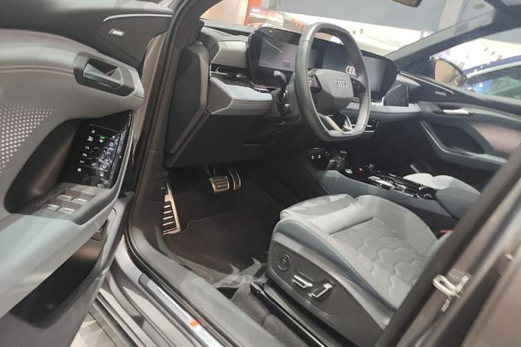 Used Audi Q6L e-tron 2026 First Launch Navigation Edition Driver Seat