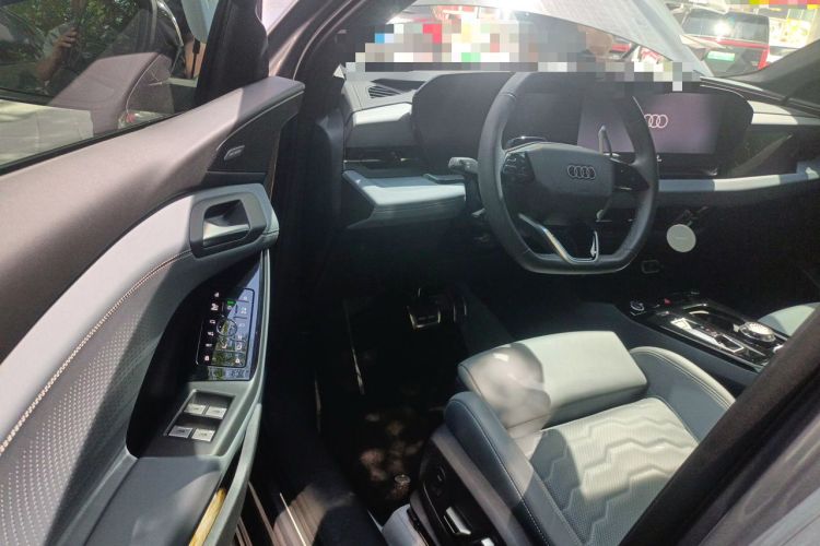 Used Audi Q6L e-tron 2026 First Launch Navigation Edition Driver Seat