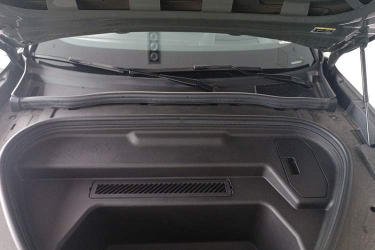 Used Audi Q6L e-tron 2026 First Launch Navigation Edition Engine Bay