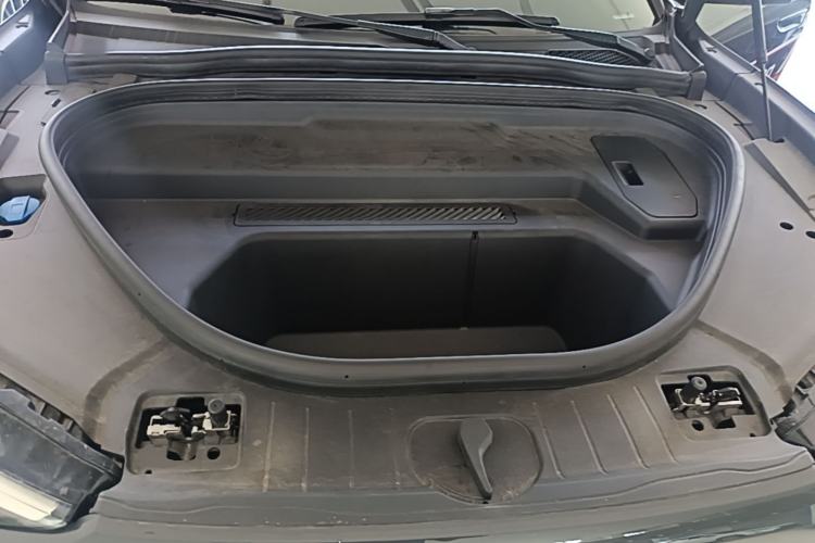 Used Audi Q6L e-tron 2026 First Launch Navigation Edition Engine Bay