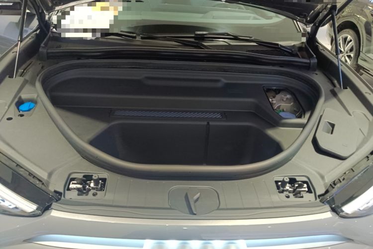 Used Audi Q6L e-tron 2026 First Launch Navigation Edition Engine Bay