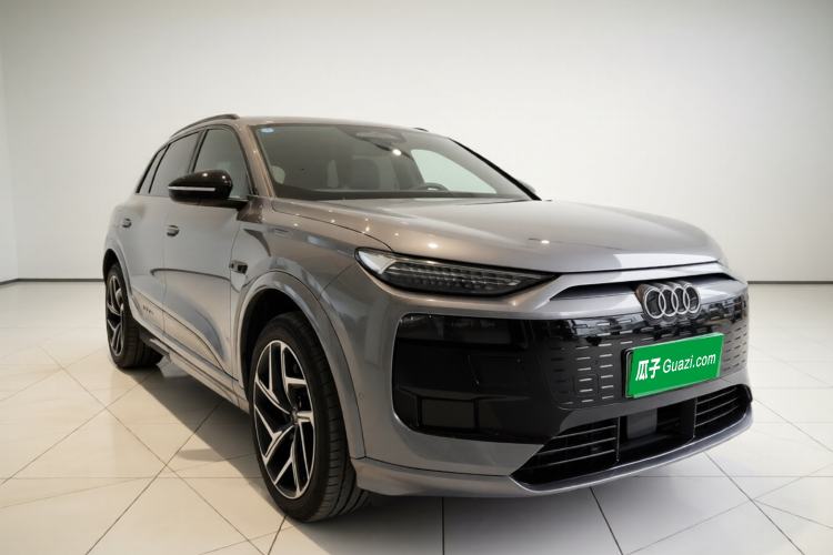 Used Audi Q6L e-tron 2026 First Launch Navigation Edition Exterior 1