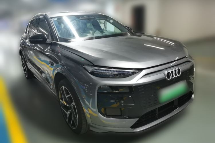 Used Audi Q6L e-tron 2026 First Launch Navigation Edition Front Right 45 Deg
