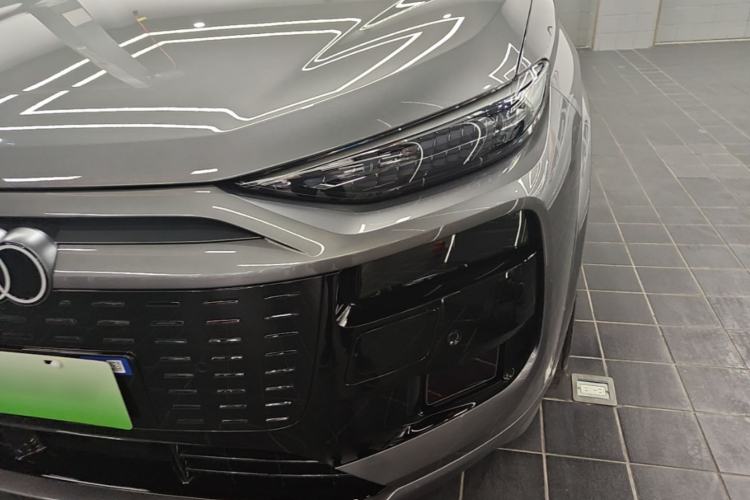 Used Audi Q6L e-tron 2026 First Launch Navigation Edition Left Front Headlight
