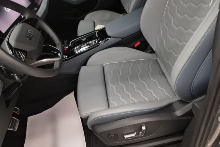 Used Audi Q6L e-tron 2026 First Launch Navigation Edition Left Front Seat