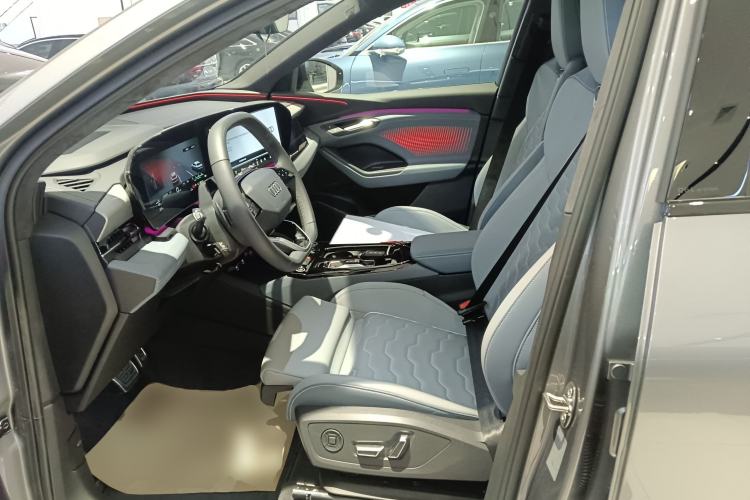 Used Audi Q6L e-tron 2026 First Launch Navigation Edition Left Front Seat