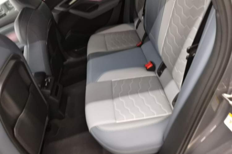 Used Audi Q6L e-tron 2026 First Launch Navigation Edition Left Rear Seat