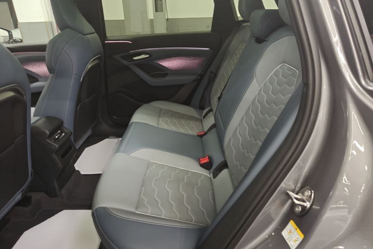 Used Audi Q6L e-tron 2026 First Launch Navigation Edition Left Rear Seat