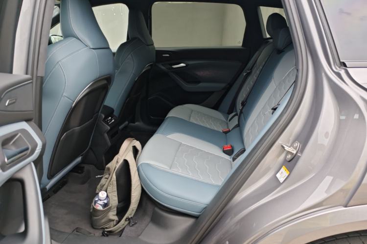 Used Audi Q6L e-tron 2026 First Launch Navigation Edition Left Rear Seat