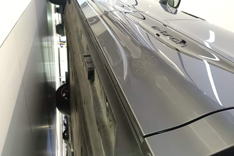 Used Audi Q6L e-tron 2026 First Launch Navigation Edition Left Side Sill