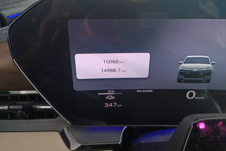 Used Audi Q6L e-tron 2026 First Launch Navigation Edition Odometer Close Up