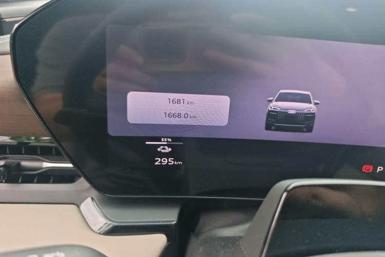Used Audi Q6L e-tron 2026 First Launch Navigation Edition Odometer Close Up